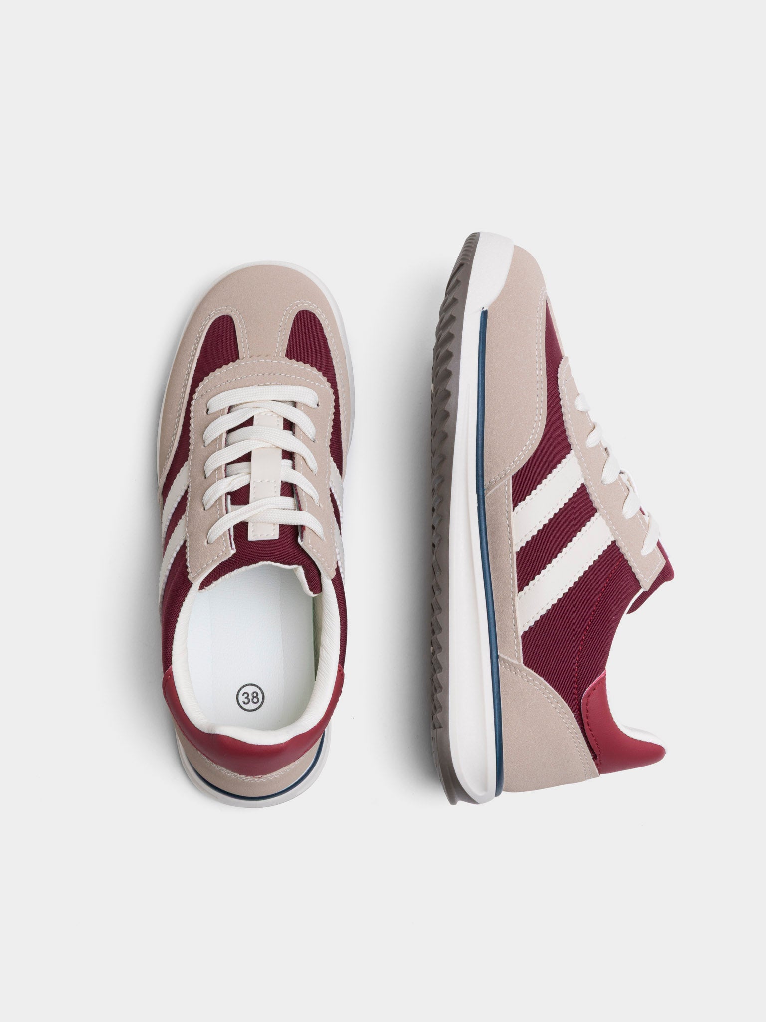 Retro chic Wine sneakers