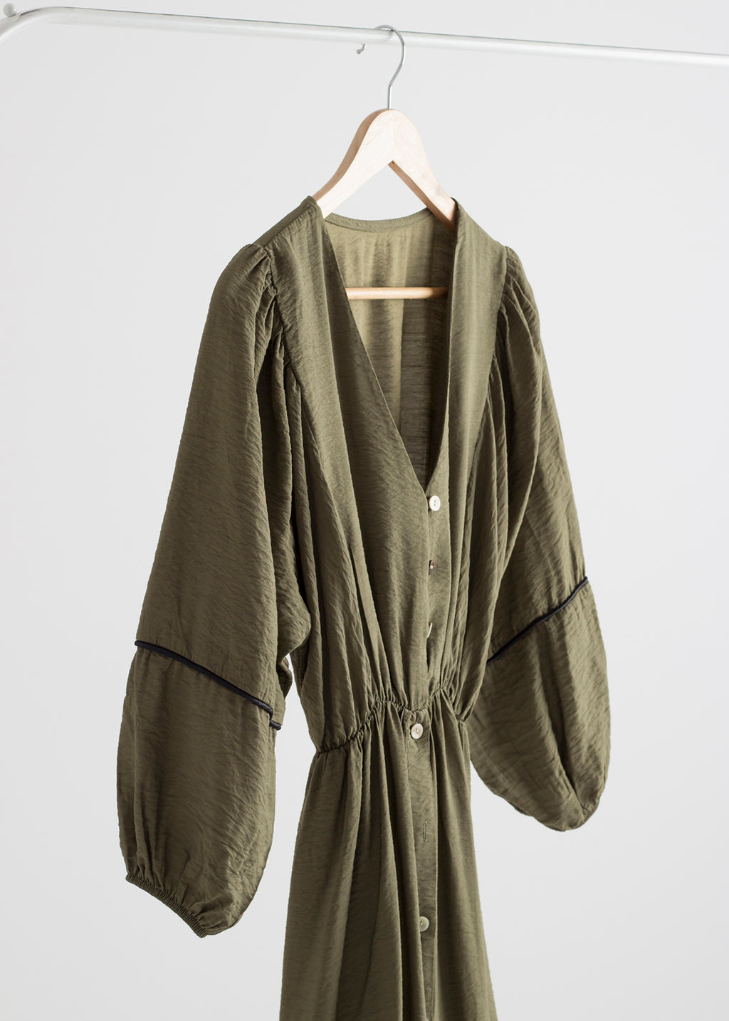 Long green Essence dress