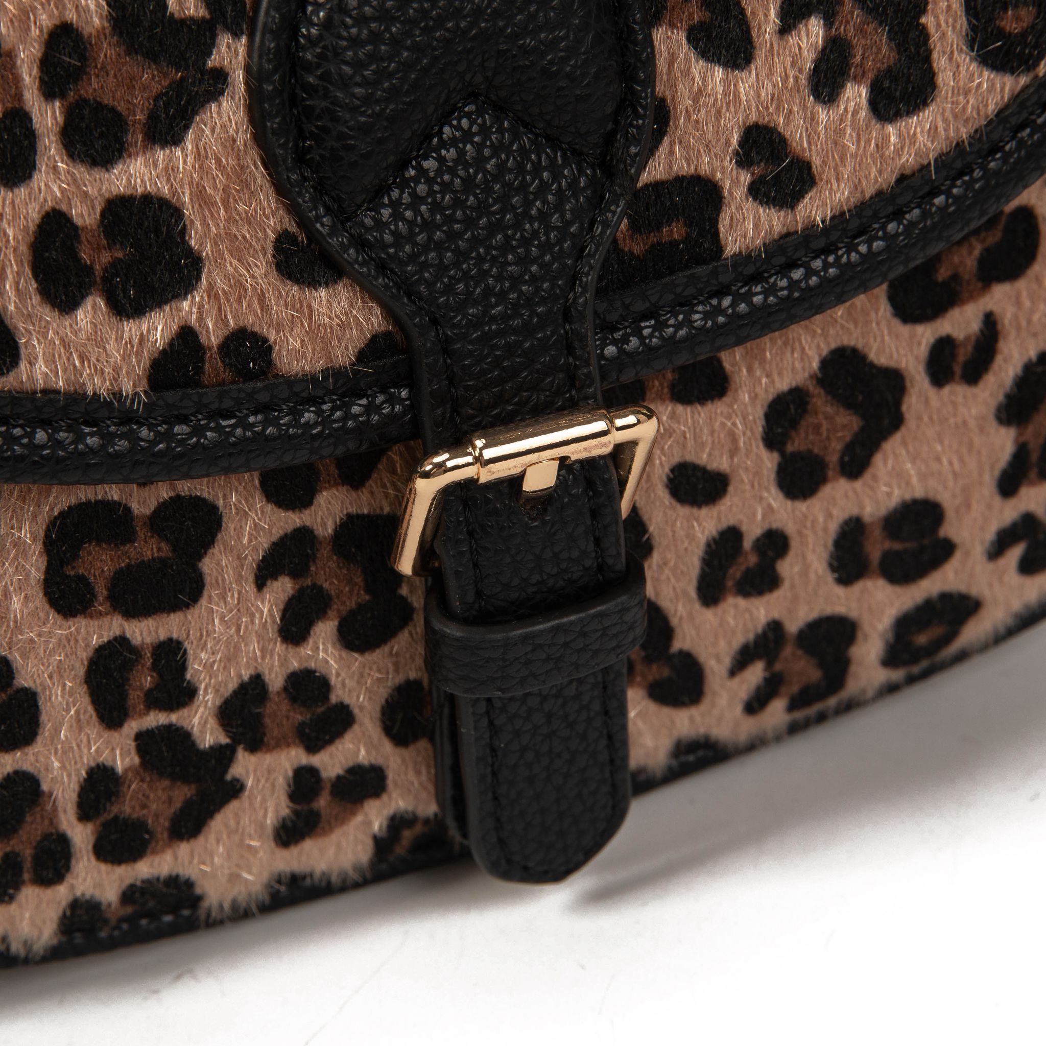 Leopard Chic Bag
