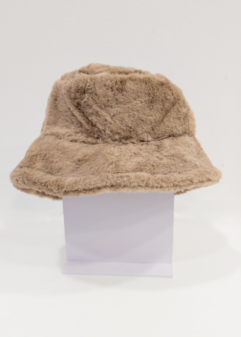 Beige velvet hat Muss