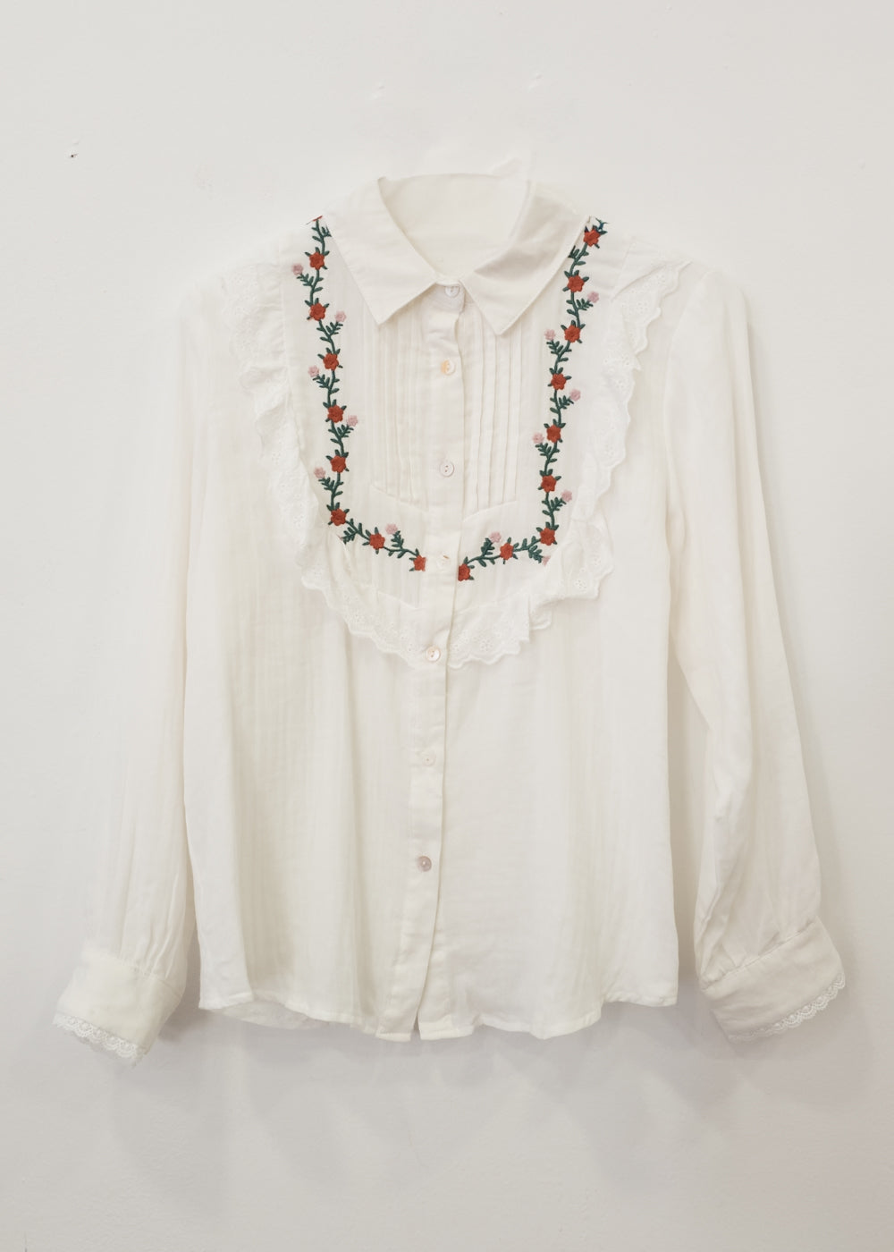 Arroyo embroidered white shirt